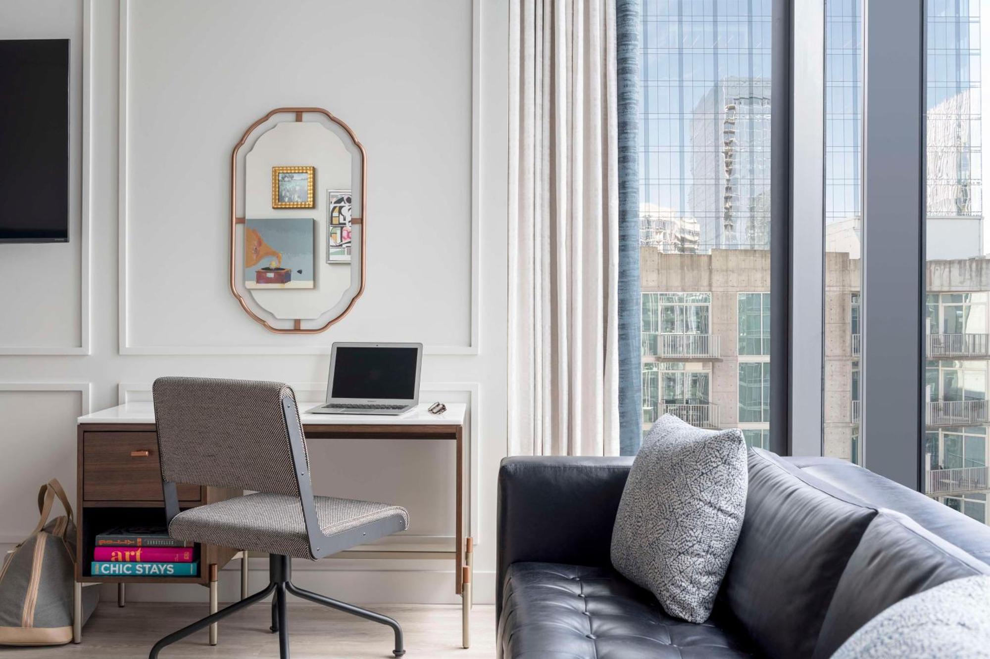 Hyatt Centric Downtown Νάσβιλ Εξωτερικό φωτογραφία A living room at 100 East 53rd Street