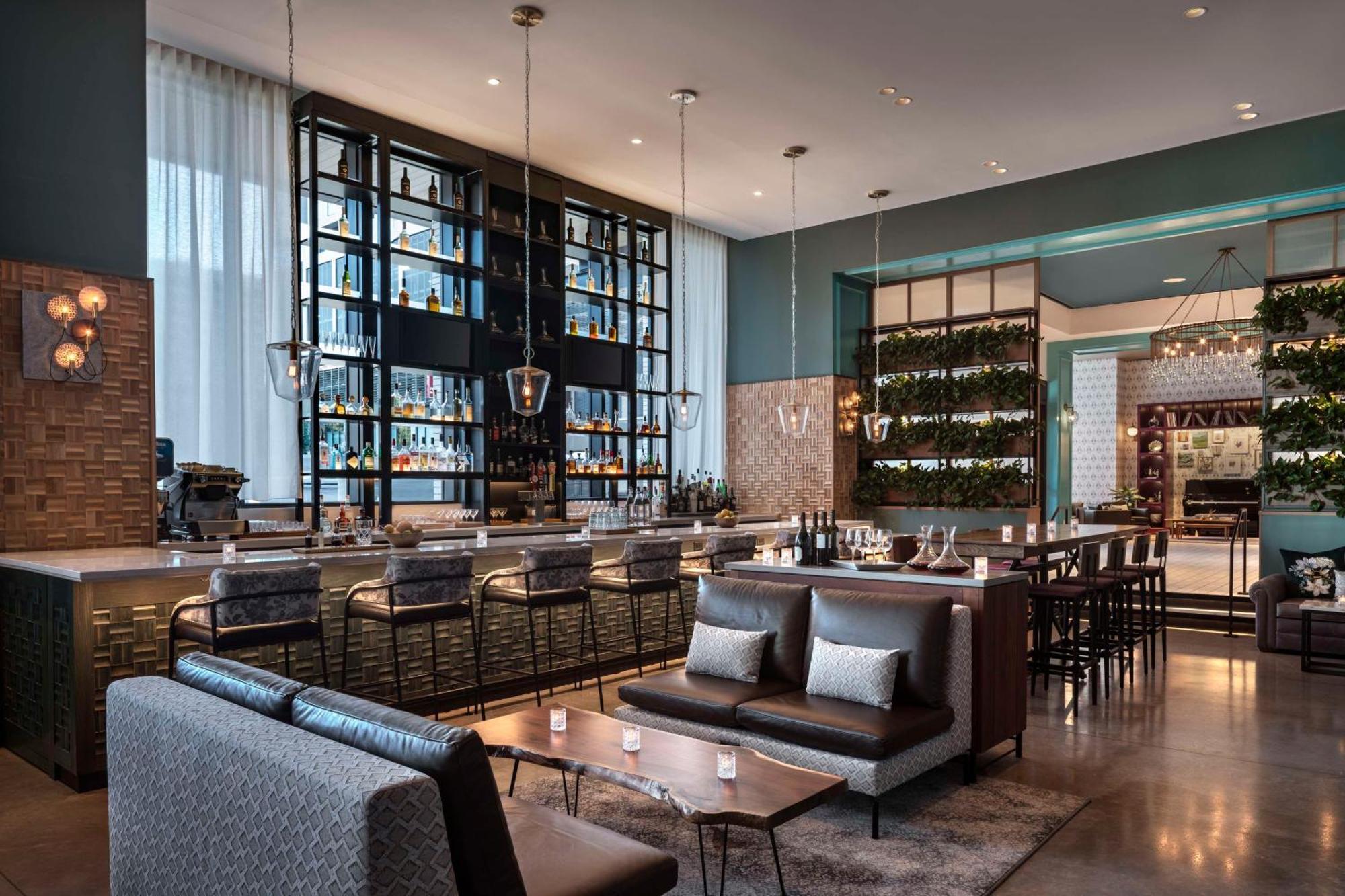 Hyatt Centric Downtown Νάσβιλ Εξωτερικό φωτογραφία The bar at the hotel